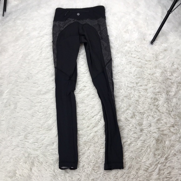 Lululemon Speed Tight IV Ravish Reptile Silver - Picture 5 of 12